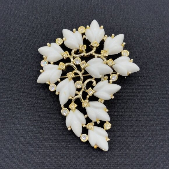 Vintage Bogoff Brooch White Lucite Rhinestone Large - Picture 1 of 10